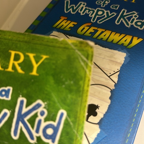 Diary of a Wimpy Kid Book Set of 5, The Last Straw, The Meltdown, The Getaway, - Picture 10 of 11